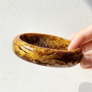 NWOT - Brown and Gold Marbled Bangle